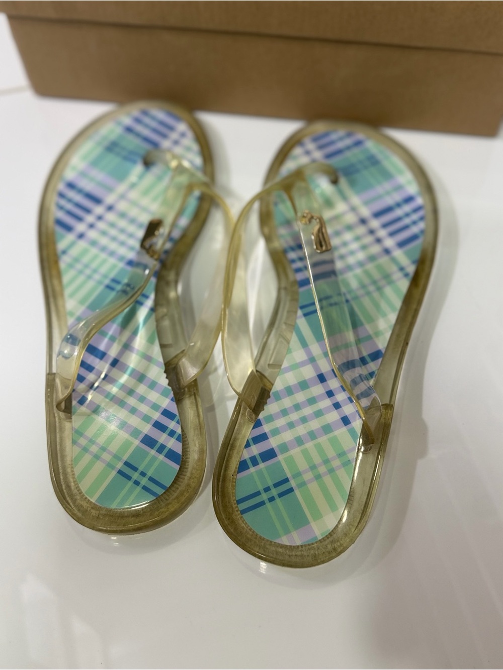 Vineyard Vines Clear Jelly Flip Flops with Pastel Mint & Blue Plaid Insole